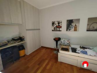 SOBRADO - RESIDENCIAL JARDINS DO SUL