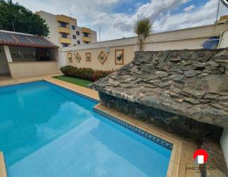 CASA - VILA UNIVERSITÁRIA